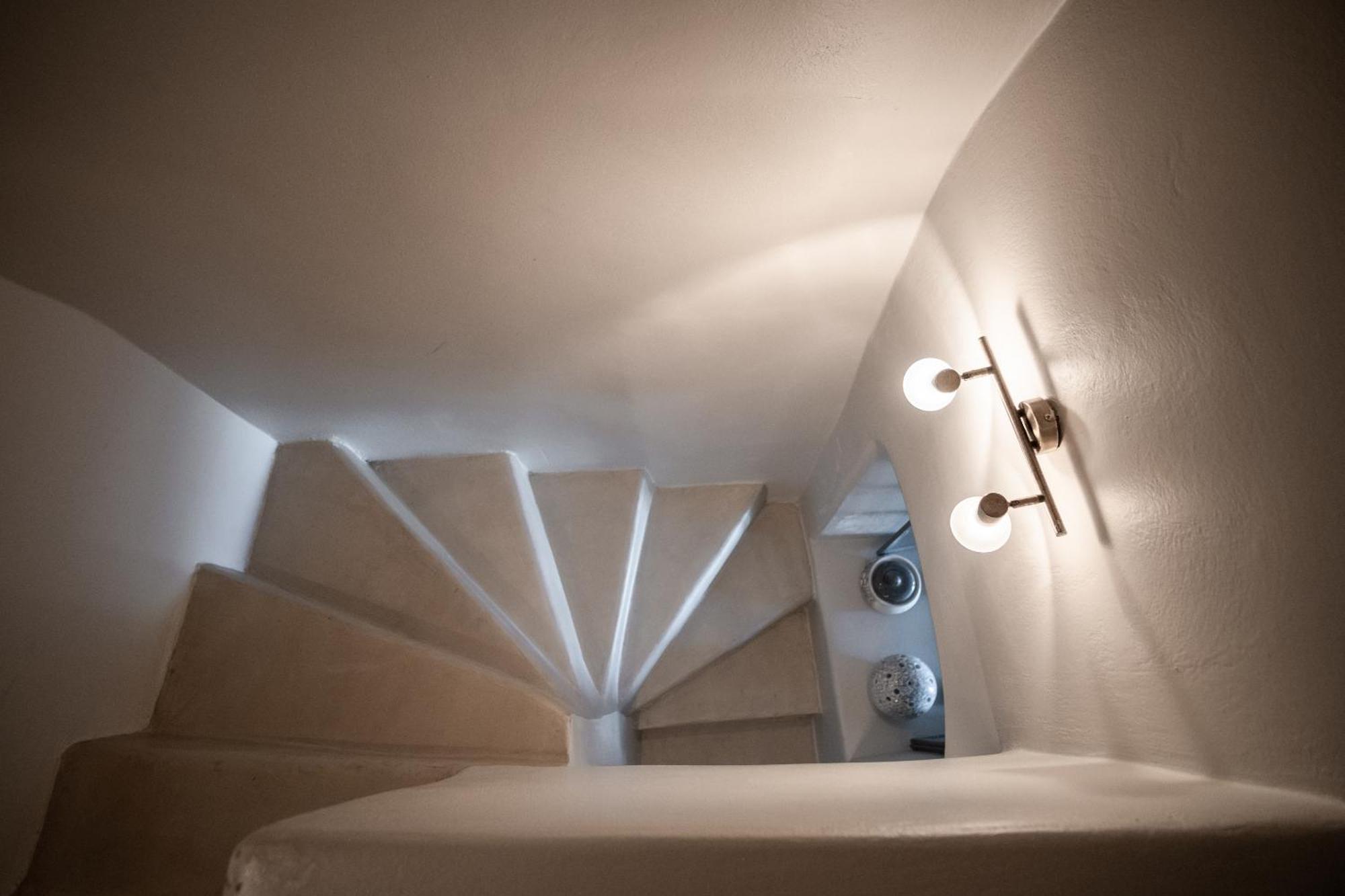 הוילה אויה Alafouzou Cave Loft By Sv מראה חיצוני תמונה