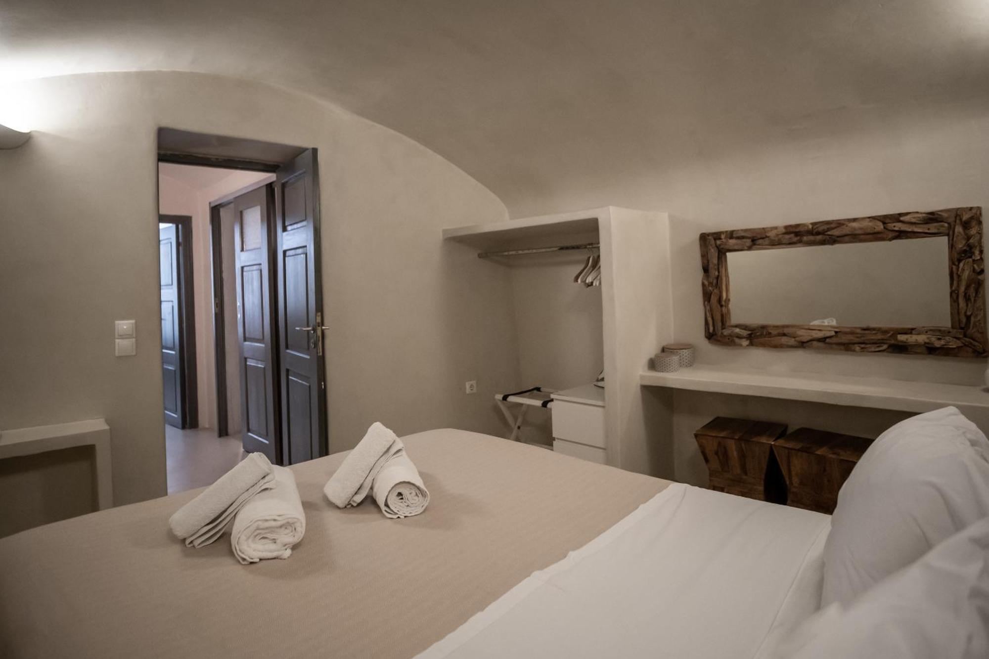 הוילה אויה Alafouzou Cave Loft By Sv מראה חיצוני תמונה